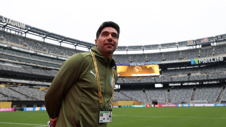Abel Ferreira faz “tira-teima” contra antigo rival no Mundial de Clubes