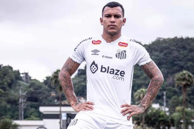 Gabriel Veron negocia saída do