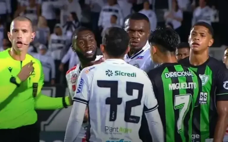 Jogador acusado de racismo em 2025
