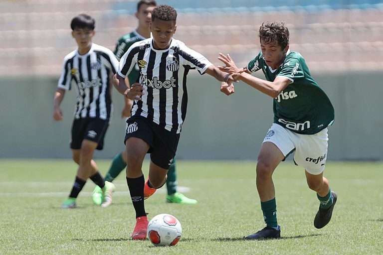 Santos se frustra com adiamento de clássi